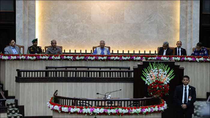 নতুন বাংলাদেশ গড়তে পুলিশ বাহিনীকে কার্যকর ভূমিকা রাখতে হবে : প্রধান উপদেষ্টা