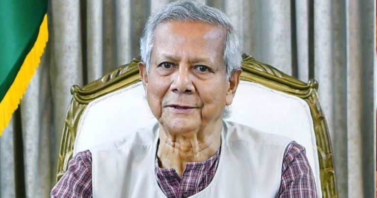 আন্তর্জাতিক মান বজায় রেখে শ্রম আইন সংস্কারের আহ্বানঃ প্রধান উপদেষ্টা