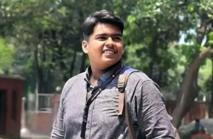 ১১ মাস পর জুলাই বিপ্লবের শহিদ ওমরের লাশ উত্তোলন