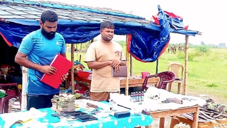 ঈশ্বরদীতে নৌ পুলিশের বিরুদ্ধে চাঁদা বাণিজ্যের অভিযোগ, ভাইরাল তালিকা ও ভিডিও ঘিরে তোলপাড়