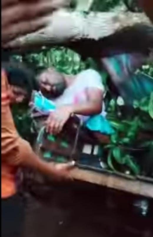 জয়পুরহাটের পাঁচবিবিতে ঝড়ে গাছের ডাল ভেঙ্গে পড়ে যুবকের মৃত্যু