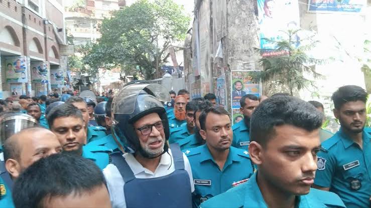 শাহবাগে দায়েরকৃত মামলায় আবদুল লতিফ সিদ্দিকীসহ ১৬ জন কারাগারে