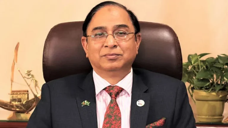 গাজীপুরে সাজানো নাটক, সাবেক আইজিপি-সিটিটিসি প্রধানের গ্রেপ্তারি পরোয়ানায়