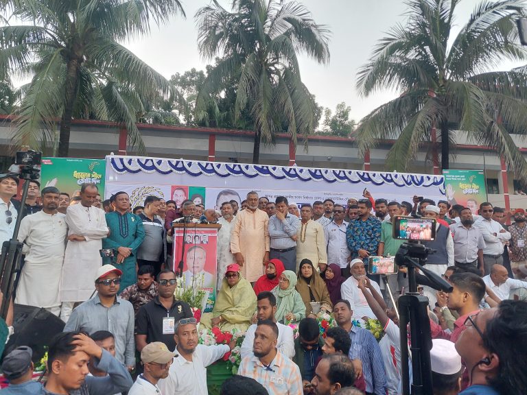 দরজা খোলা রেখে ঘুমানোর পরিবেশ ফিরিয়ে আনতে হবে বোরহানউদ্দিনে, গনসংবর্ধনায় হাফিজ ইব্রাহিম