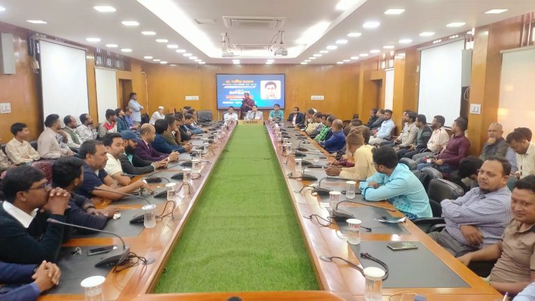 ভোলায় সাংবাদিকদের সঙ্গে নবাগত জেলা প্রশাসক ডা. শামীম রহমান মতবিনিময়