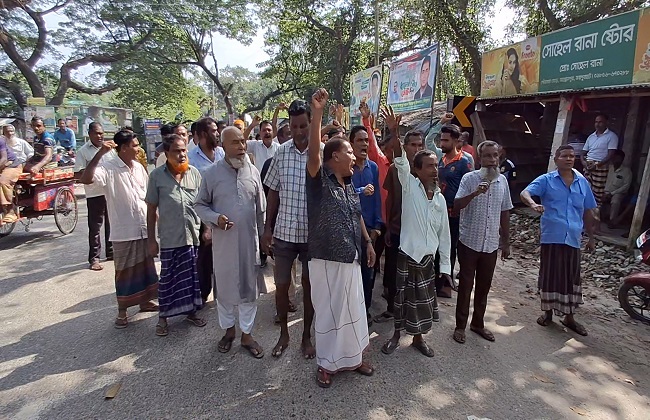 জয়পুরহাটের আক্কেলপুরে মনোনয়ন বঞ্চিত বিএনপির দুই পক্ষের ধাওয়া-পাল্টা ধাওয়া, আহত দুই