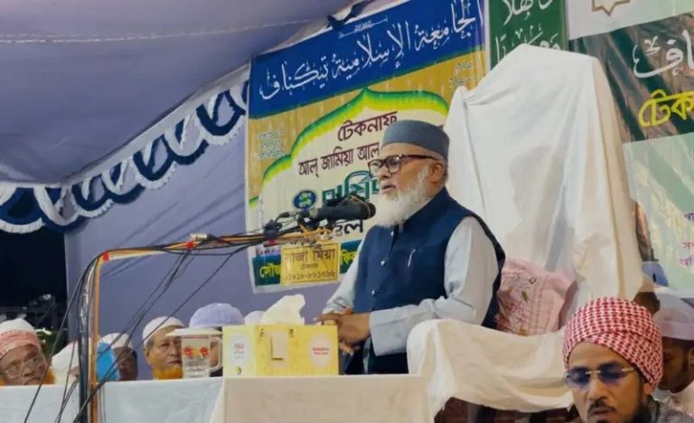 তরুণ প্রজন্মকে মাদকের হাত থেকে রক্ষা করতে সকলের সম্মিলিত উদ্যোগ জরুরি – কক্সবাজারে ধর্ম উপদেষ্টা