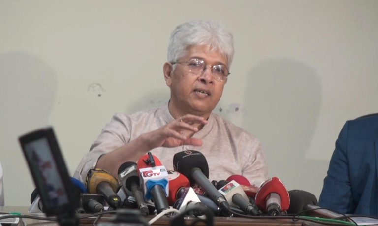 ফ্যাসিস্টদের আমলে রাজনৈতিক প্রভাবে নেয়া বিসিকের প্লট বাতিল করা হবে : শিল্প উপদেষ্টা