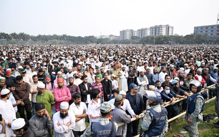 শহীদ শরিফ ওসমান হাদির জানাজায় লাখো মানুষ