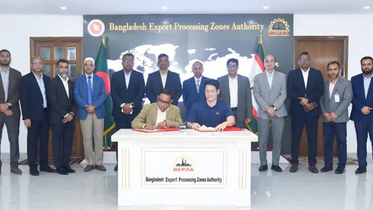 মীরসরাইয়ে বেপজা অর্থনৈতিক অঞ্চলে ৮০ মিলিয়ন ডলার বিনিয়োগ করবে দক্ষিণ কোরিয়ার পার্ক হ্যান্ডব্যাগ