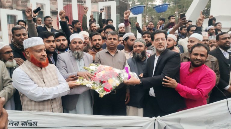 জয়পুরহাট-১ আসনে দাঁড়িপাল্লা সমর্থন মিছিলে জনতার ঢল