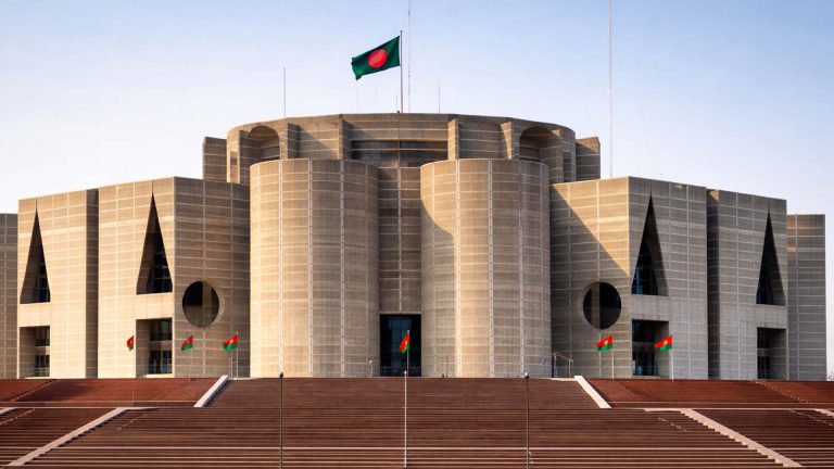 রাষ্ট্রপতি নির্বাচন ঘিরে জোর আলোচনা, সম্ভাব্য নাম নিয়ে রাজনৈতিক অঙ্গনে জল্পনা