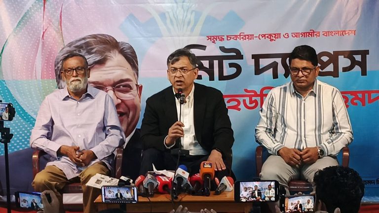 বিএনপি গণমাধ্যমের পূর্ণাঙ্গ স্বাধীনতা নিশ্চিত করবে – সালাহউদ্দিন আহমদ