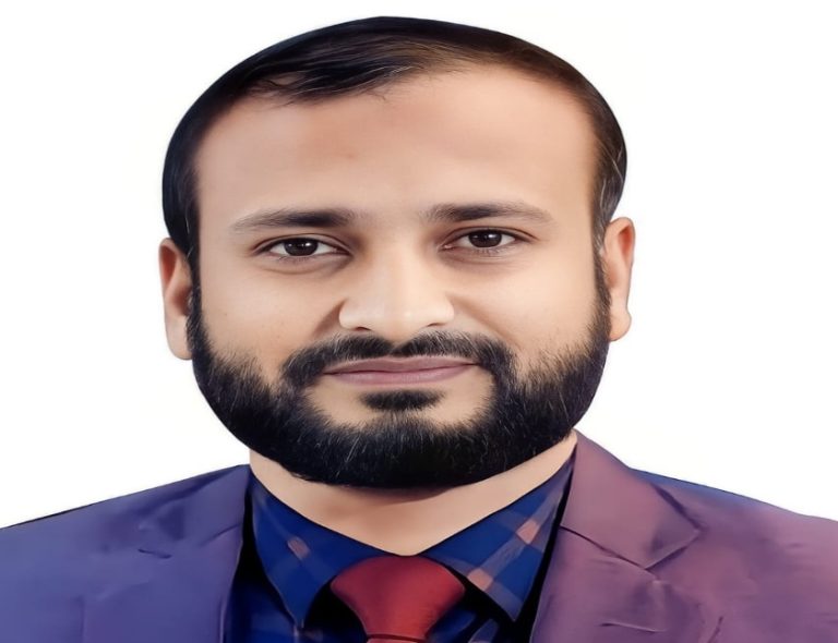 “দেশের ক্রান্তিকালে হালধরা ডক্টর ইউনূসের সম্মানজনক বিদায়”