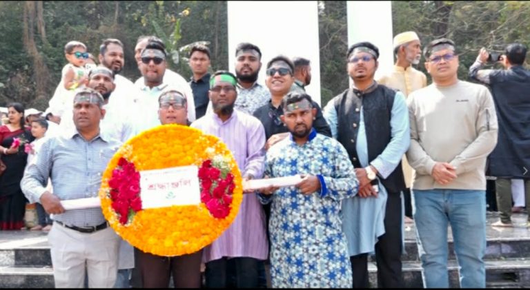 একুশে ফেব্রুয়ারির প্রভাতে শহীদদের প্রতি সিআরএ’র শ্রদ্ধা