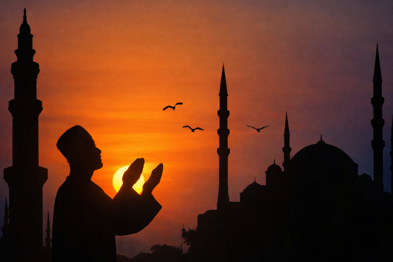 শবে বরাত : আত্মশুদ্ধি ও ক্ষমা প্রার্থনার নীরব রাত